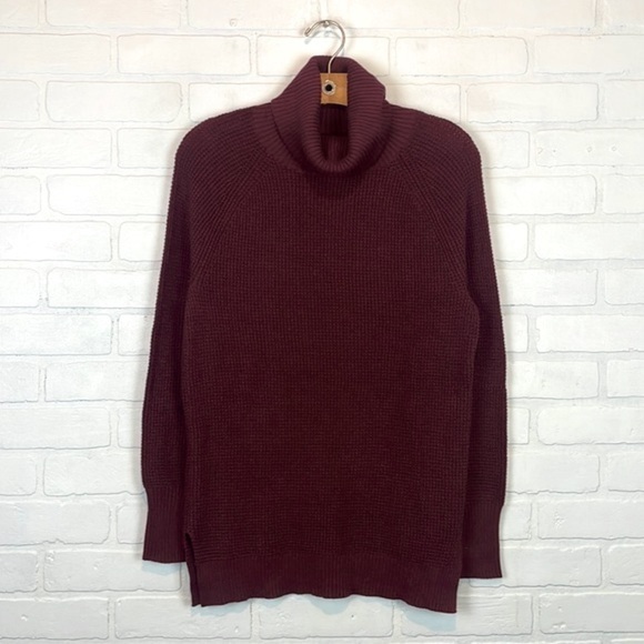 NWT J.Crew Burgundy Waffle Knit Textured Turtleneck Sweater XS - Picture 2 of 9